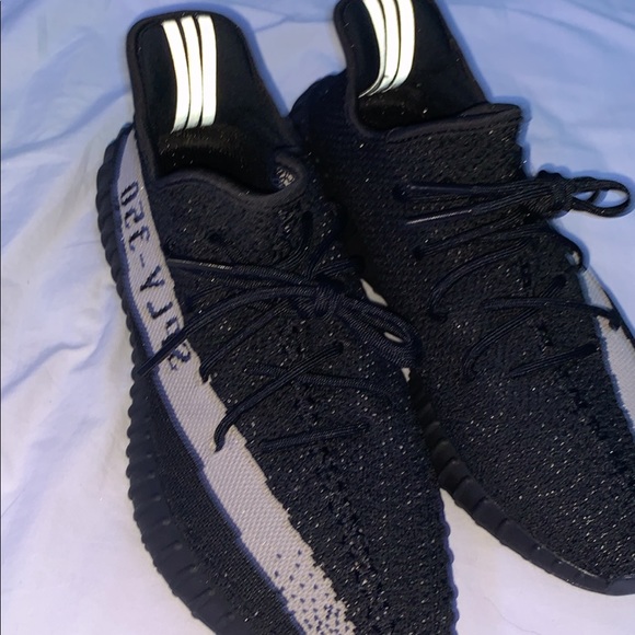 adidas gazelle silver green womens Adidas Yeezy Boost 350 V2 'Oreo' (2016/2022) – Underrated Store